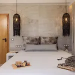 Finest -seaside With Private Swimming Pool At Orkos Vila