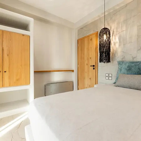 Villa Finest -Seaside Villa With Private Swimming Pool At Orkos Mikri Vigla